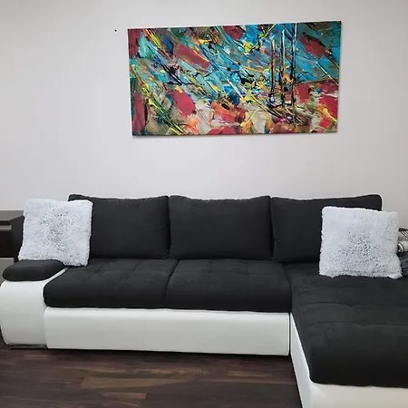 Concept Urban Apartment Medias Exterior photo
