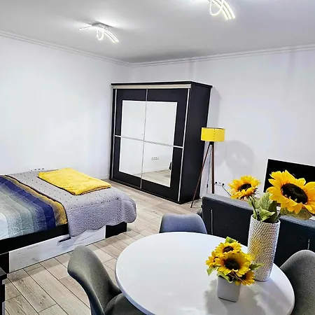Concept Urban Apartment Medias Exterior photo